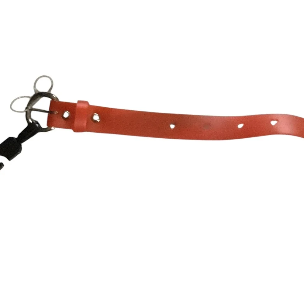 The Unbranded Brand heart cutout
